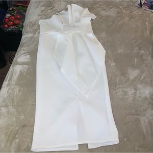 Pretty Little Thing White Dress